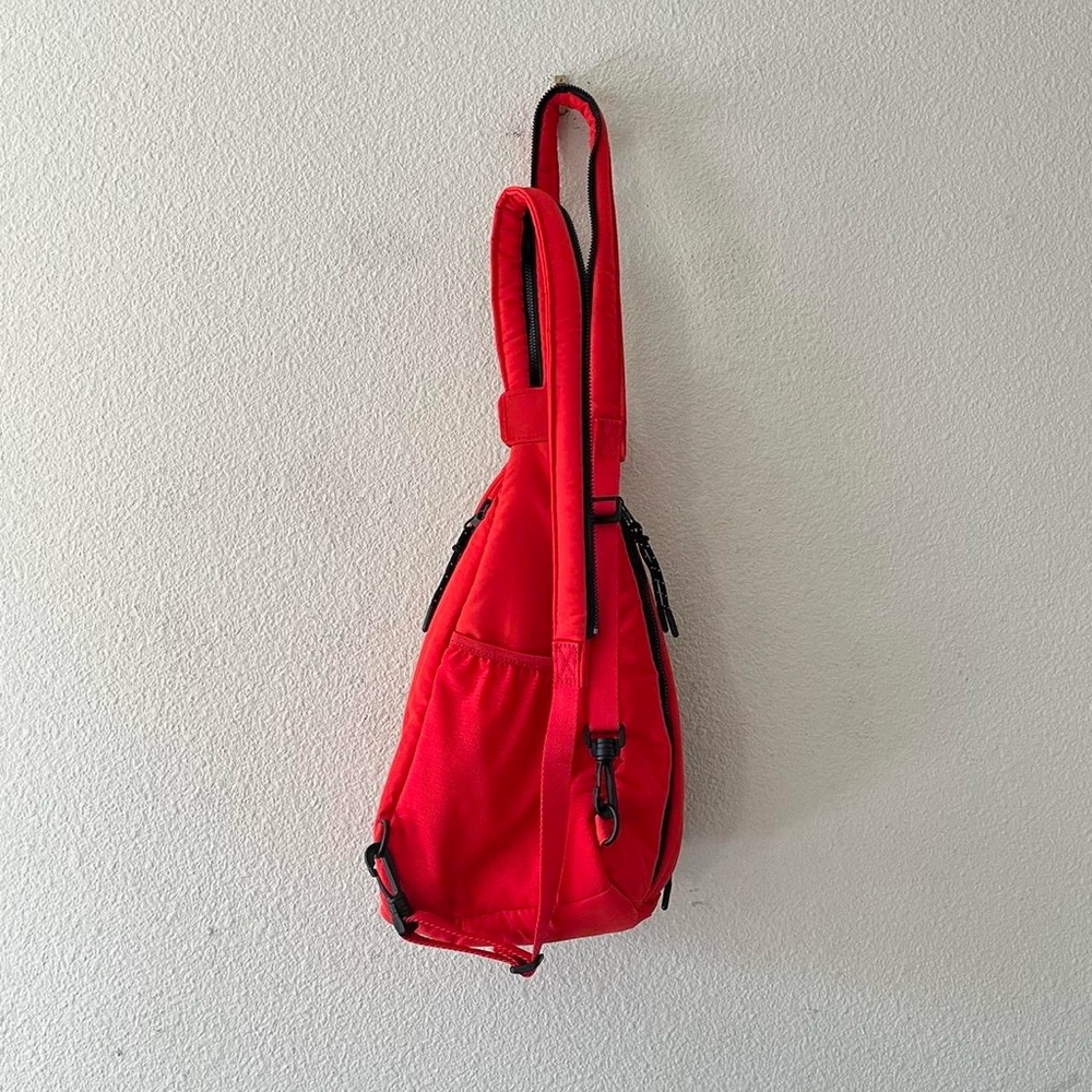 FP Movement Cakewalk Sling Bag NWOT - Picture 5 of 8